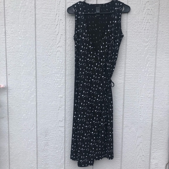 Kenneth Cole black & white, wrap front dress - Picture 1 of 6